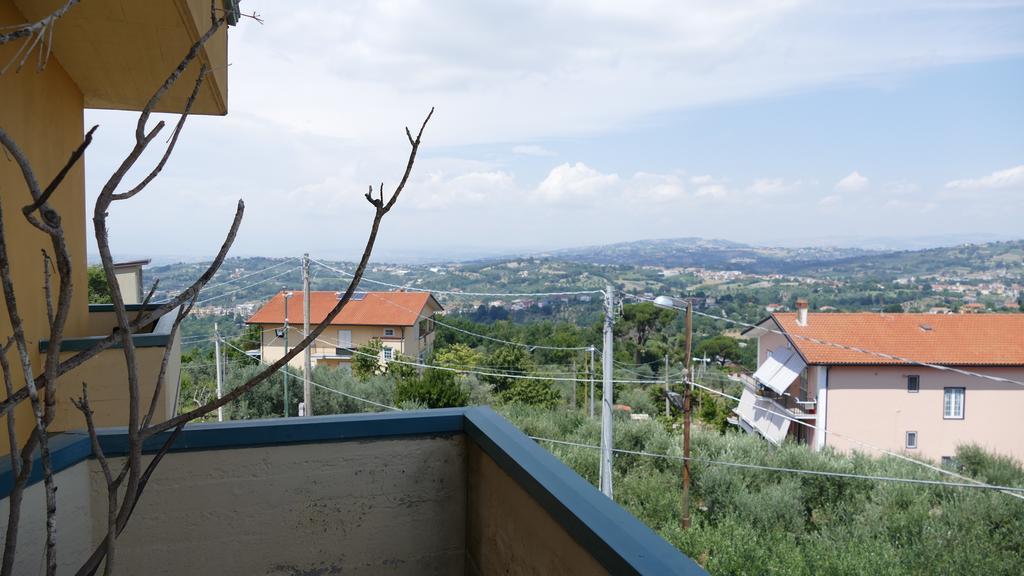 Hotel L'Ulivo Mirabella Eclano Buitenkant foto