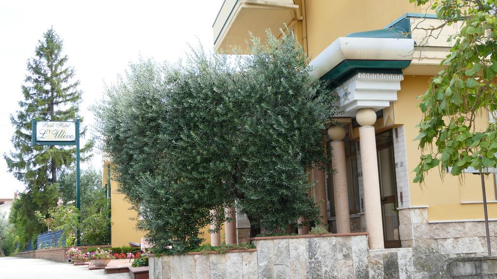 Hotel L'Ulivo Mirabella Eclano Buitenkant foto