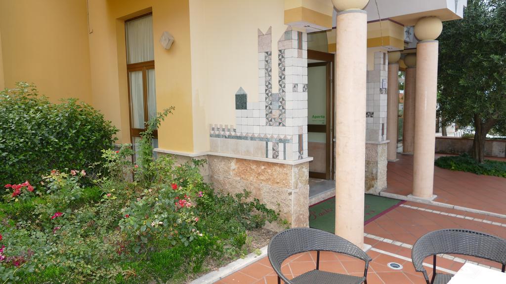 Hotel L'Ulivo Mirabella Eclano Buitenkant foto